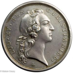 Medaille en argent de Louis XV frappé en 1753